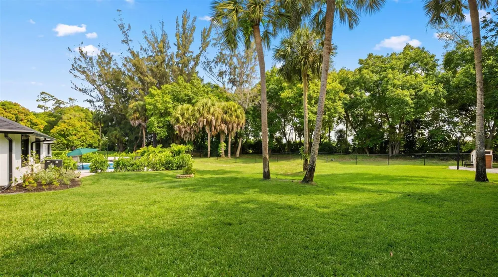 13275 Garwood Court Wellington, FL 33414