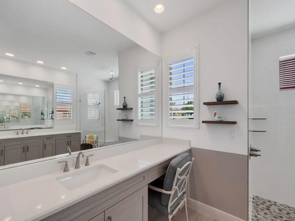 8220 Halbert Lane Vero Beach, FL 32968