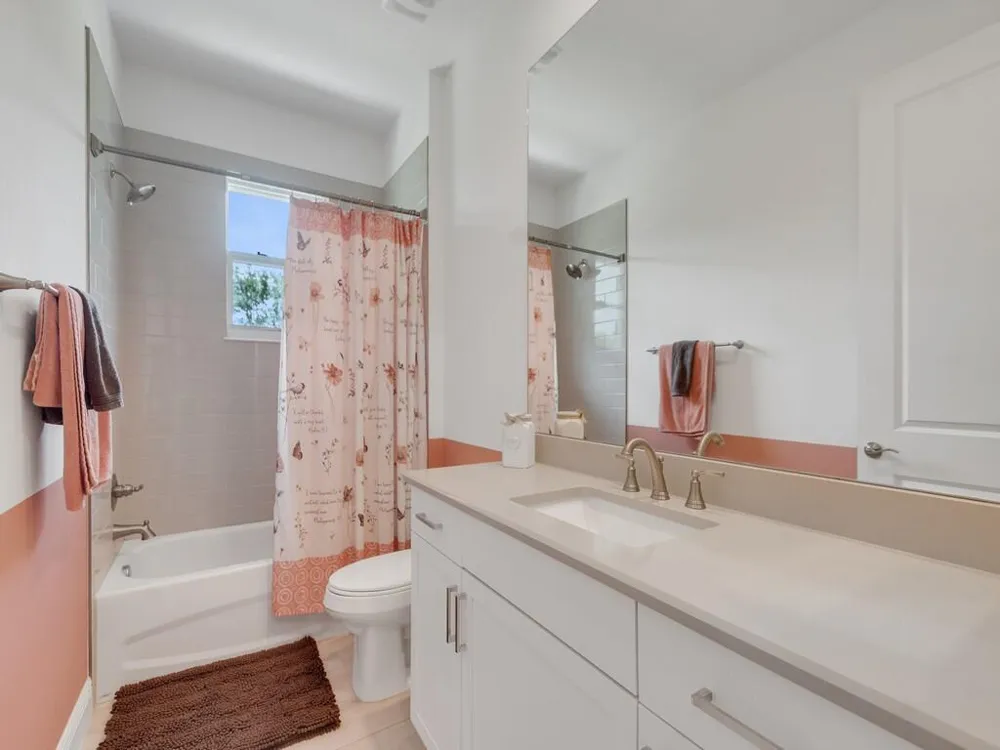 8220 Halbert Lane Vero Beach, FL 32968
