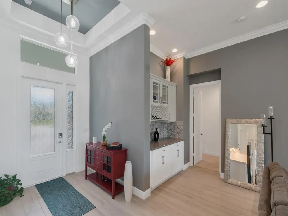 8220 Halbert Lane Vero Beach, FL 32968