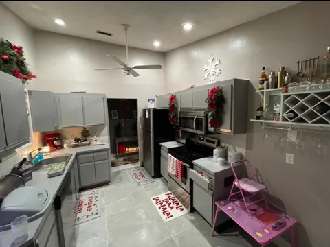 7620 NW 38th Court