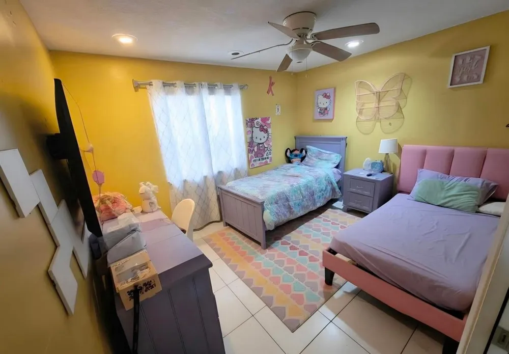7620 NW 38th Court Sunrise, FL 33351