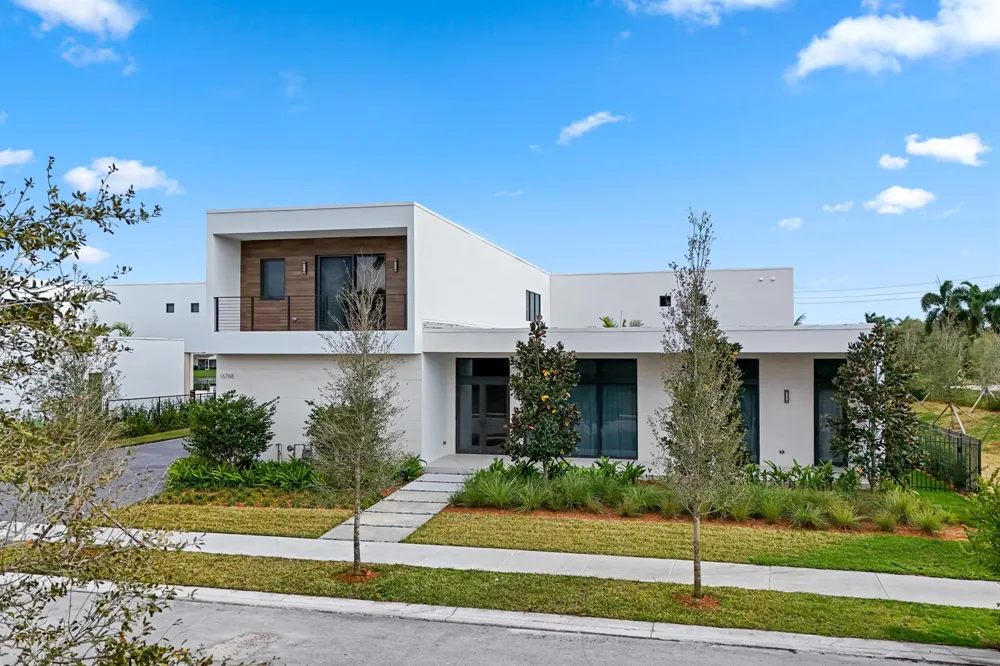 16788 Natures Way Weston, FL 33326