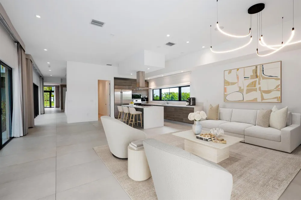 16788 Natures Way Weston, FL 33326