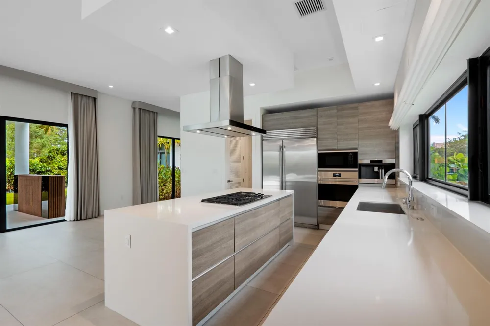 16788 Natures Way Weston, FL 33326