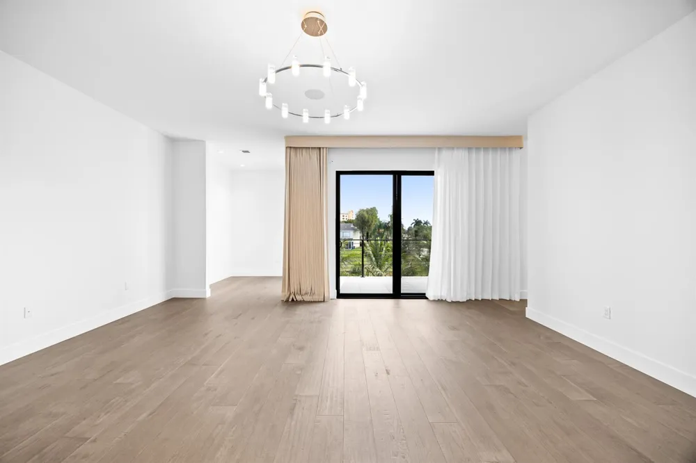 16788 Natures Way Weston, FL 33326