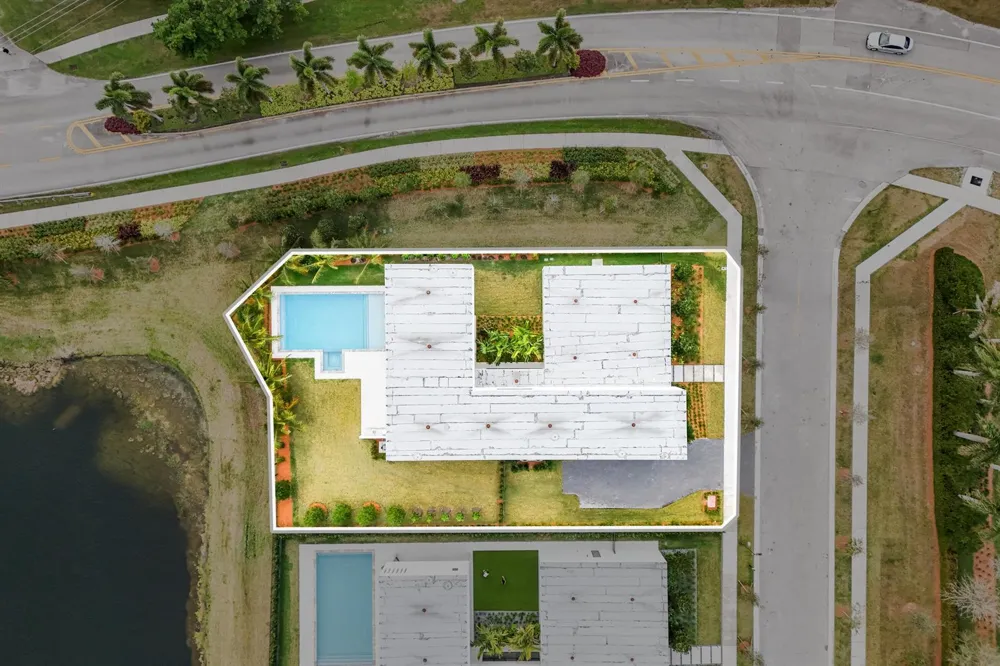16788 Natures Way Weston, FL 33326