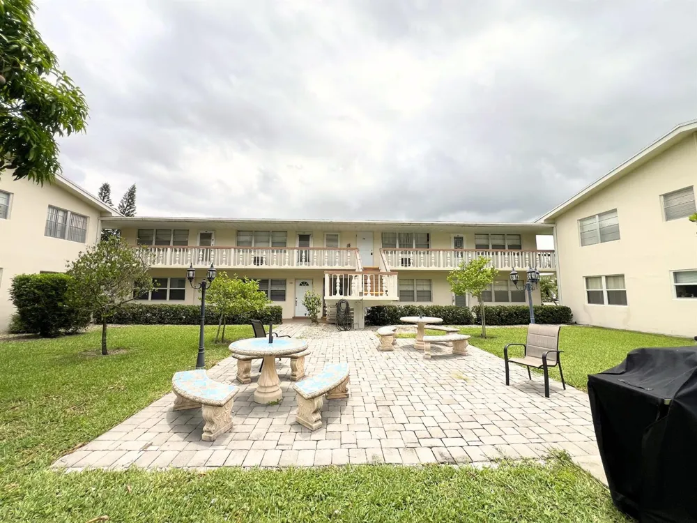 124 E Andover E #124 West Palm Beach, FL 33417
