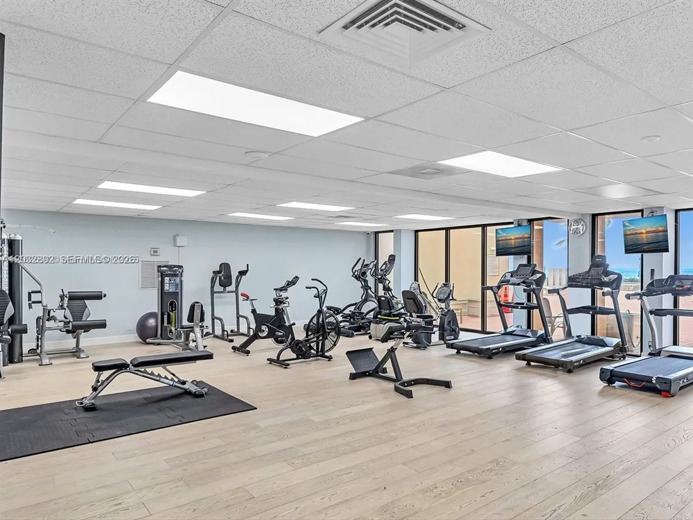 1149 Hillsboro Mile #608 Hillsboro Beach, FL 33062
