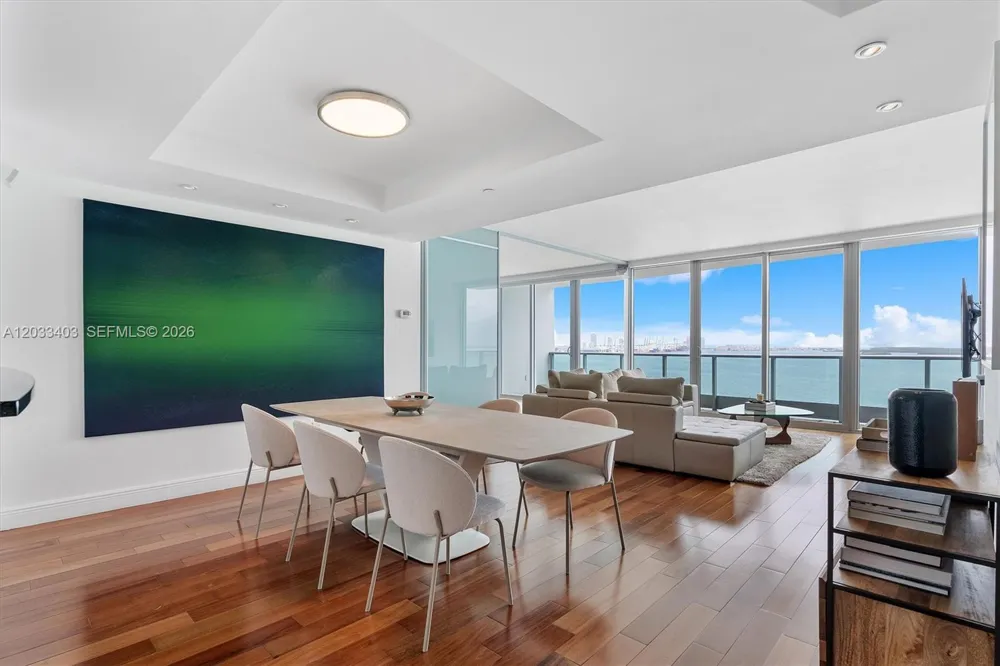 1331 Brickell Bay Dr #1409 Miami, FL 33131