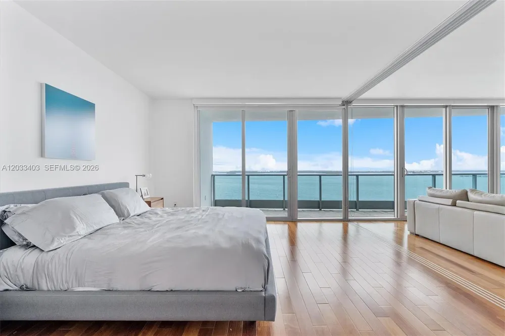 1331 Brickell Bay Dr #1409 Miami, FL 33131