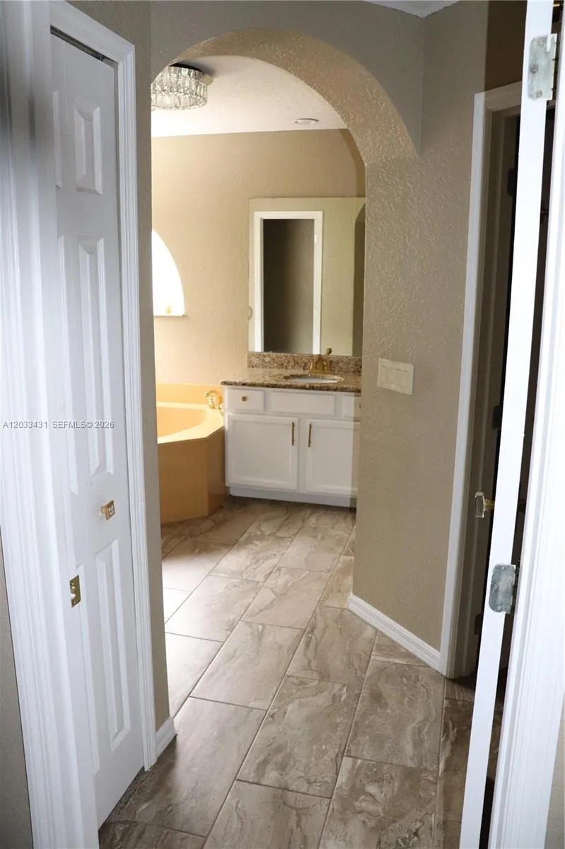 664 Oxford Drive Other City - In The State Of Florida, FL 33897