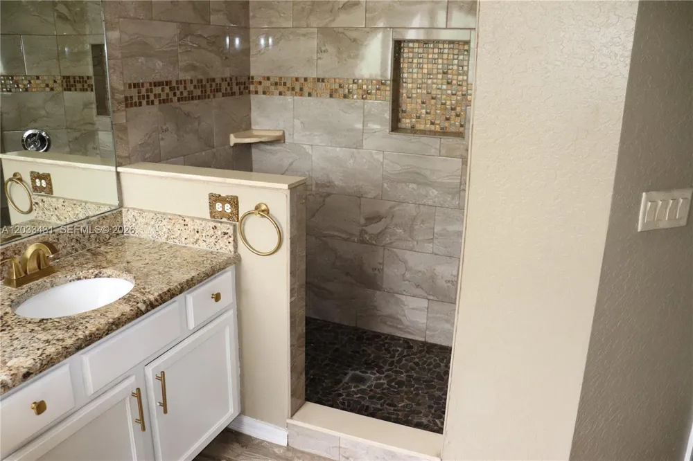 664 Oxford Drive Other City - In The State Of Florida, FL 33897