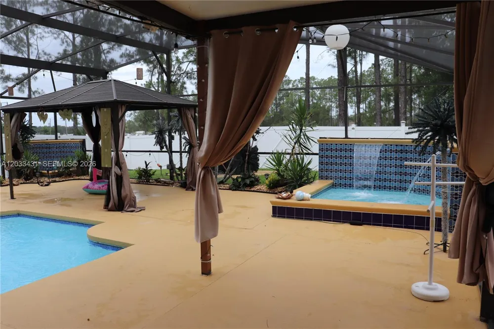 664 Oxford Drive Other City - In The State Of Florida, FL 33897