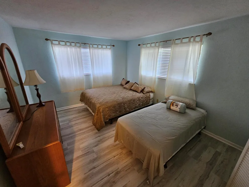 3124 SE Us Highway 441 #J8 Okeechobee, FL 34974