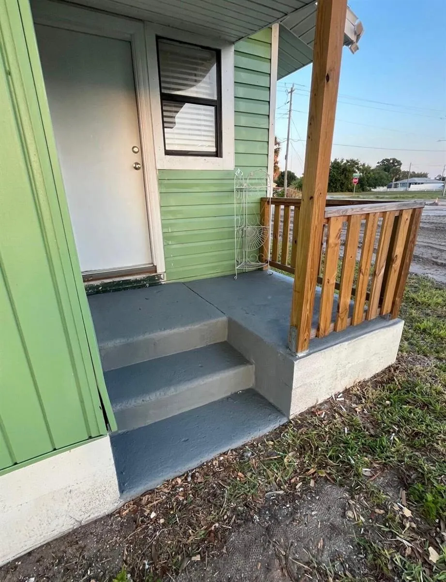 515 S Wilson Avenue Cocoa, FL 32922