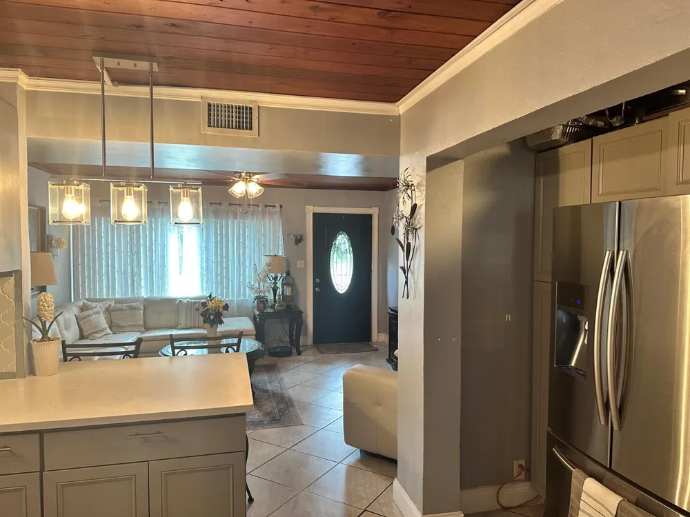800 Ivory Lane Haverhill, FL 33415