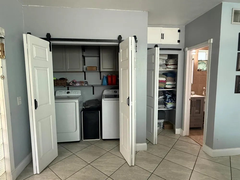 800 Ivory Lane Haverhill, FL 33415