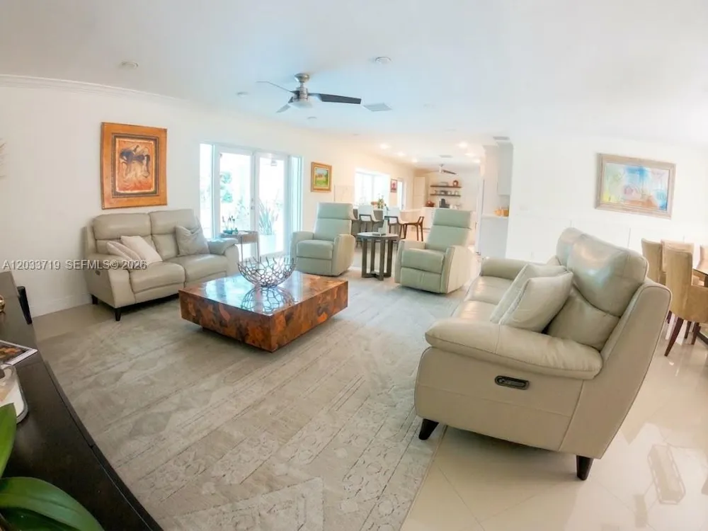 14500 SW 84th Ave Palmetto Bay, FL 33158