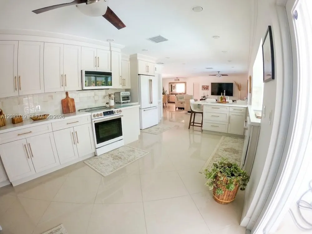 14500 SW 84th Ave Palmetto Bay, FL 33158