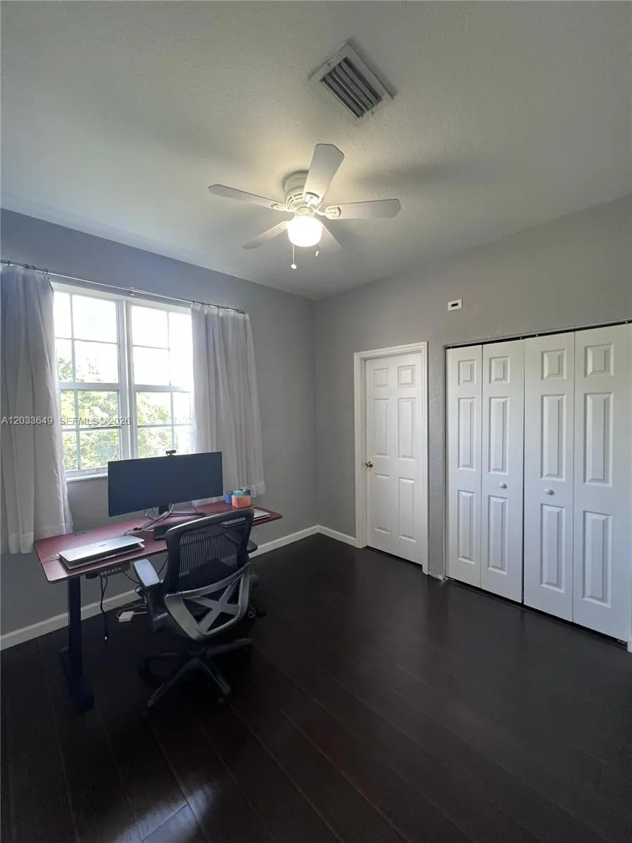 681 NW 42nd Ave Plantation, FL 33317