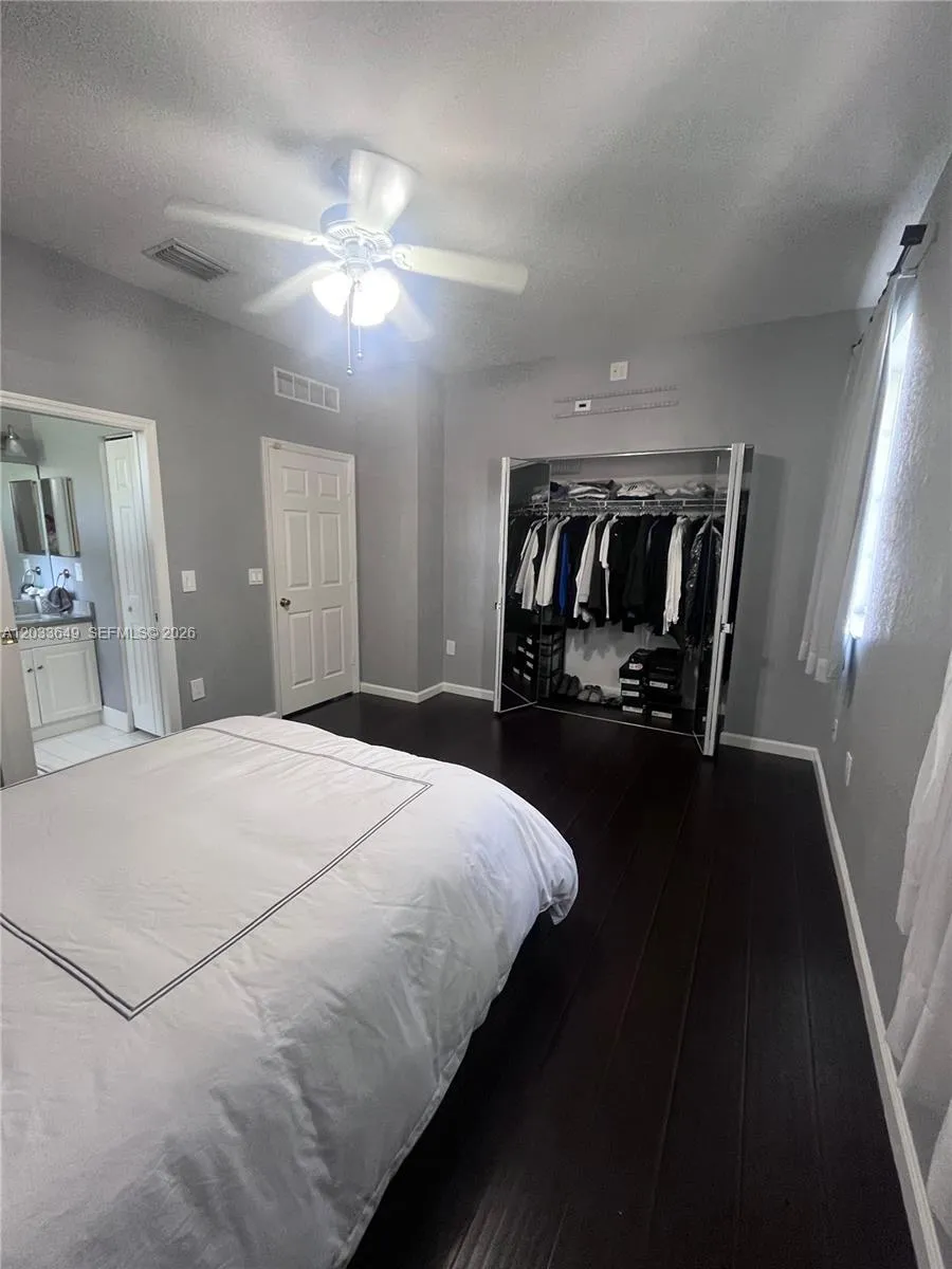 681 NW 42nd Ave Plantation, FL 33317