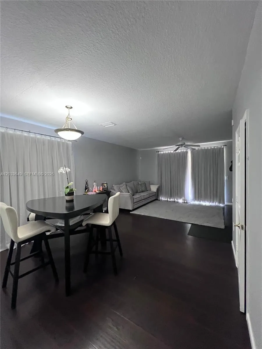 681 NW 42nd Ave Plantation, FL 33317