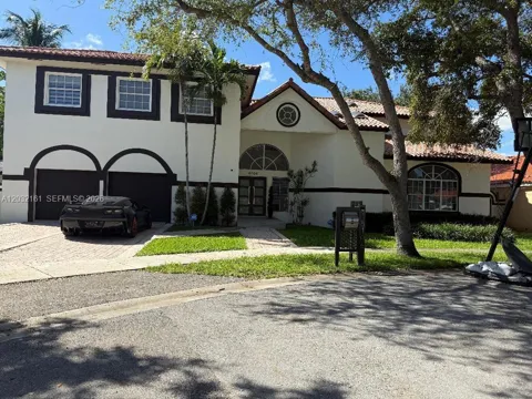 15106 NW 89th Ct