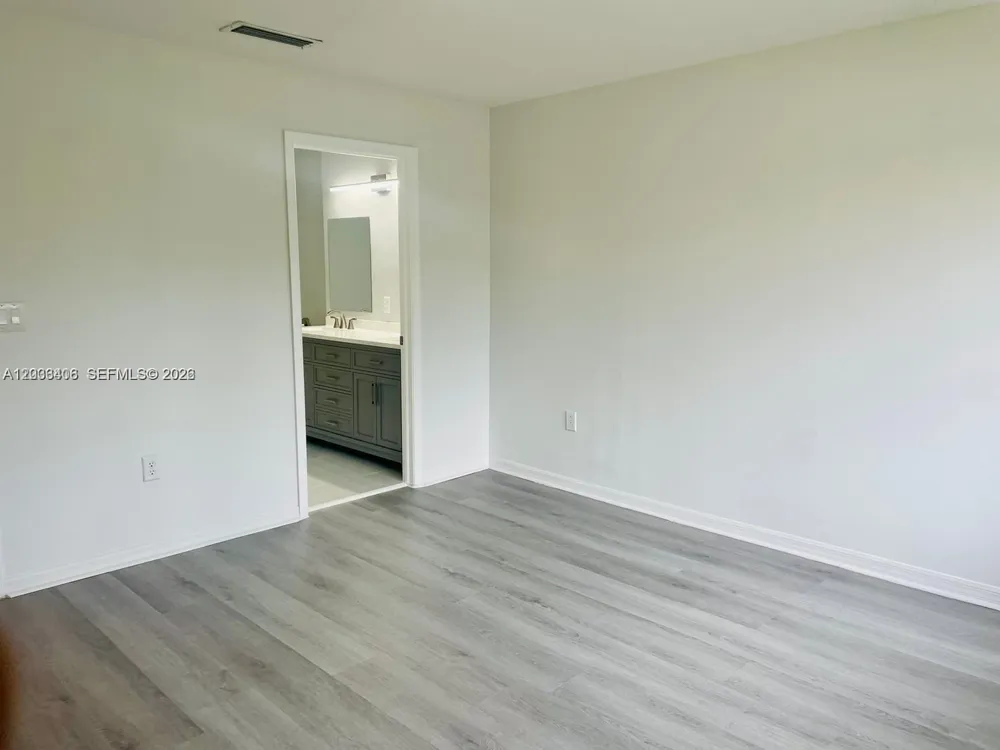17079 NW 22nd St Pembroke Pines, FL 33028