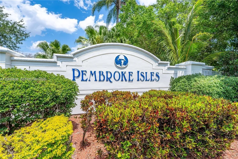 17079 NW 22nd St Pembroke Pines, FL 33028