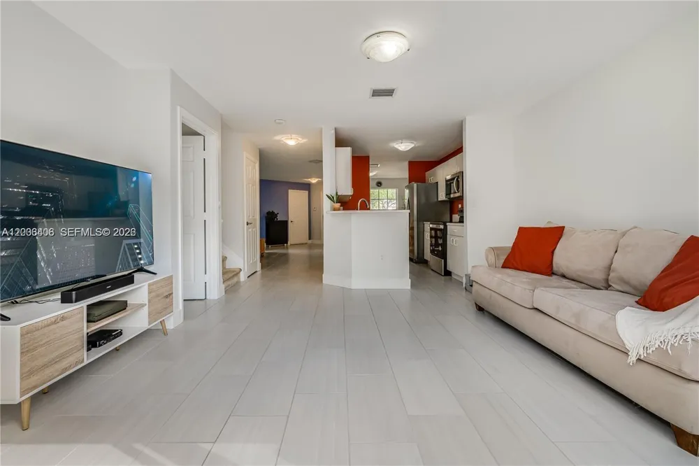 17079 NW 22nd St Pembroke Pines, FL 33028