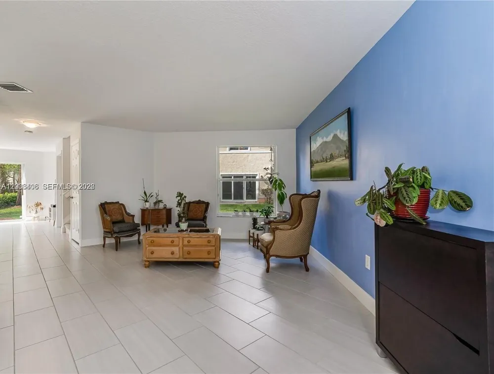 17079 NW 22nd St Pembroke Pines, FL 33028