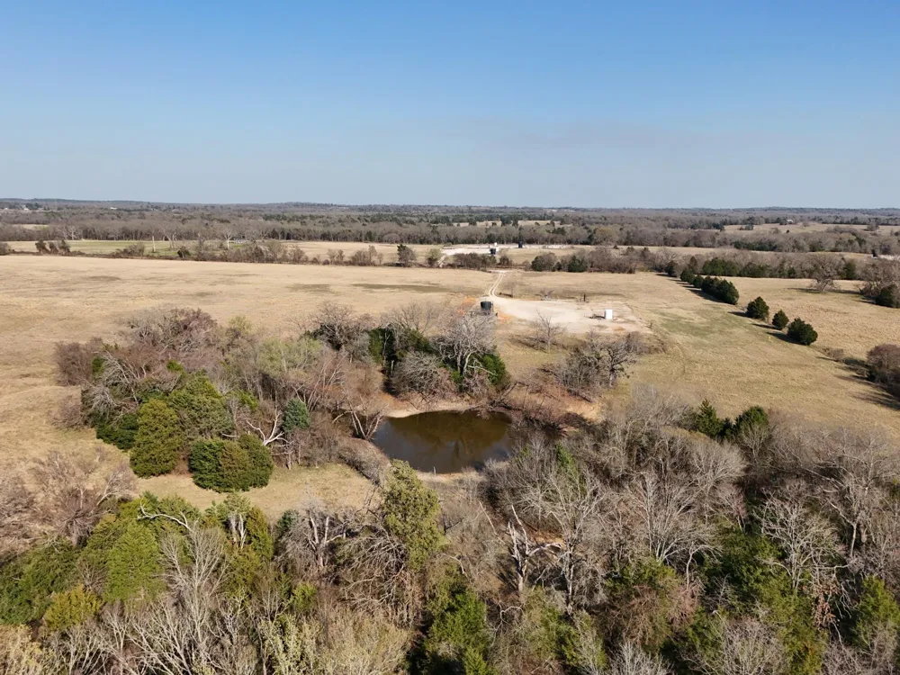 5 County Road 445 Fairfield, TX 75840