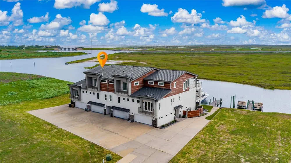 14836 GRANADA DRIVE #102 Corpus Christi, TX 78418