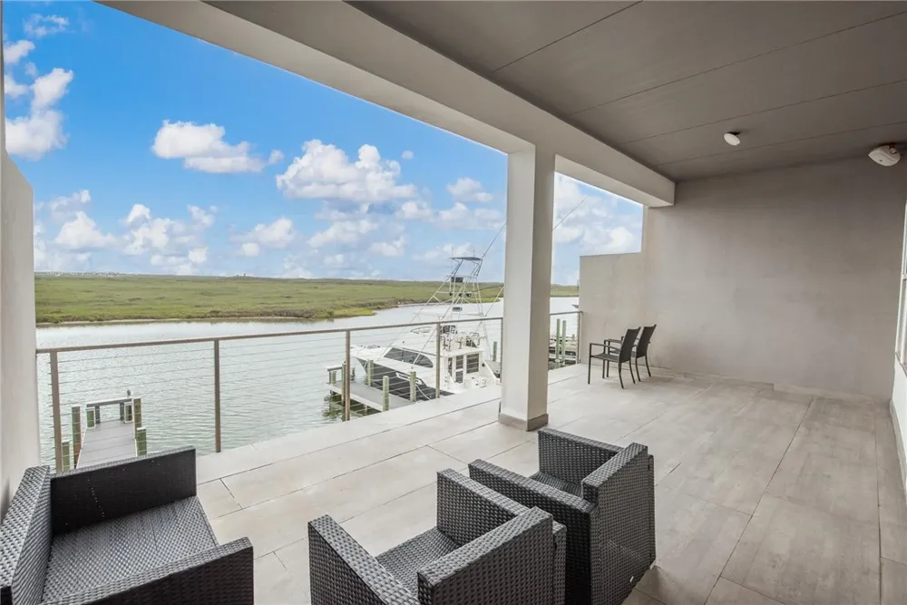 14836 GRANADA DRIVE #102 Corpus Christi, TX 78418