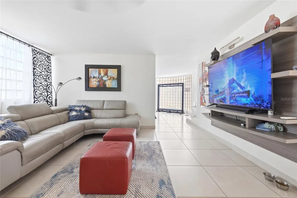 29 Calle 1 URB. SAN RAFAEL ESTATES Trujillo Alto, PR 00976