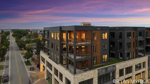 159 S River Avenue #505