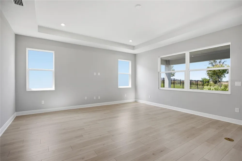 1729 POINT GRACE ROAD Tavares, FL 32778