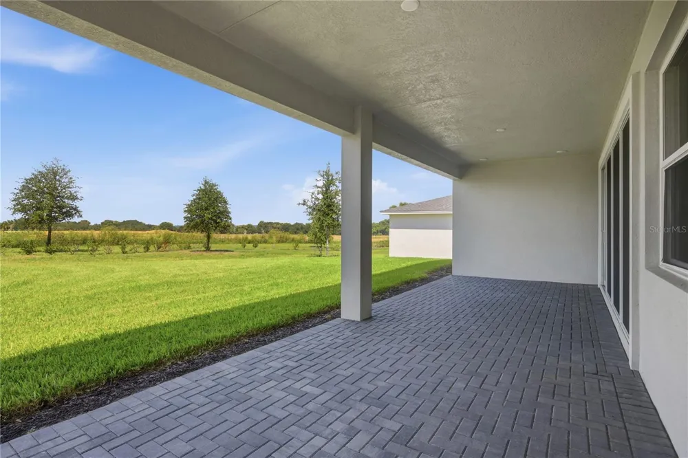 1729 POINT GRACE ROAD Tavares, FL 32778
