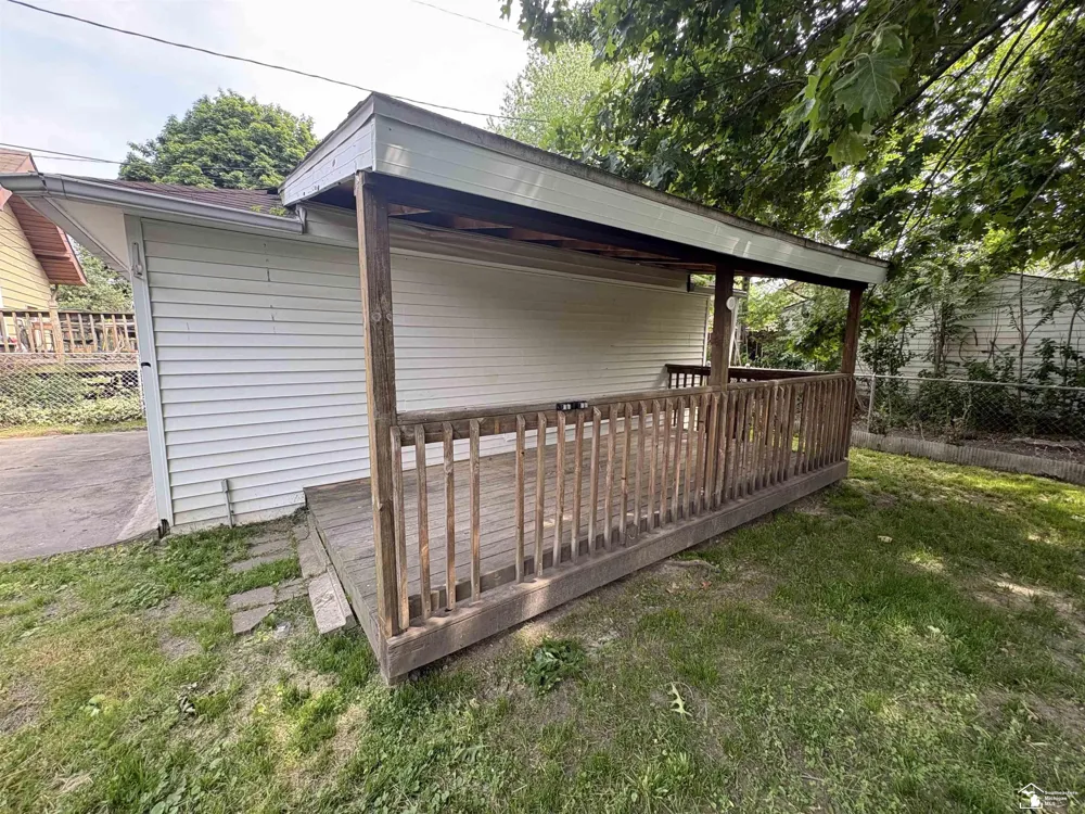 25 W Auburn Street Ecorse City, MI 48229