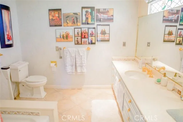 730 Saint James Place Newport Beach, CA 92663