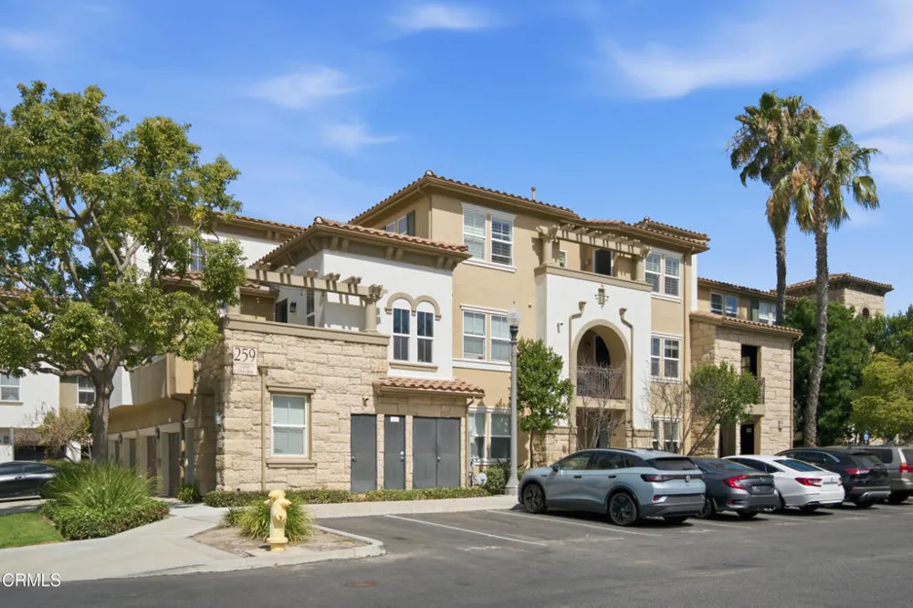 259 Riverdale Court #264 Camarillo, CA 93012