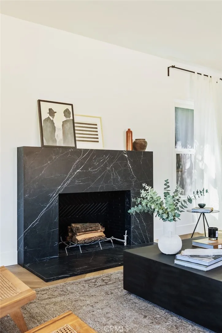 11110 Landale Street Toluca Lake, CA 91602