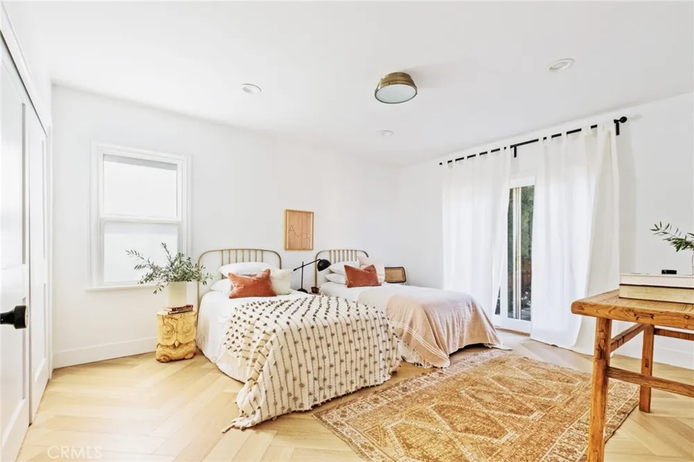 11110 Landale Street Toluca Lake, CA 91602