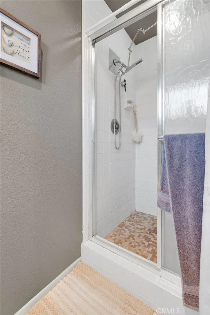 27951 Evergreen Lane Helendale, CA 92342
