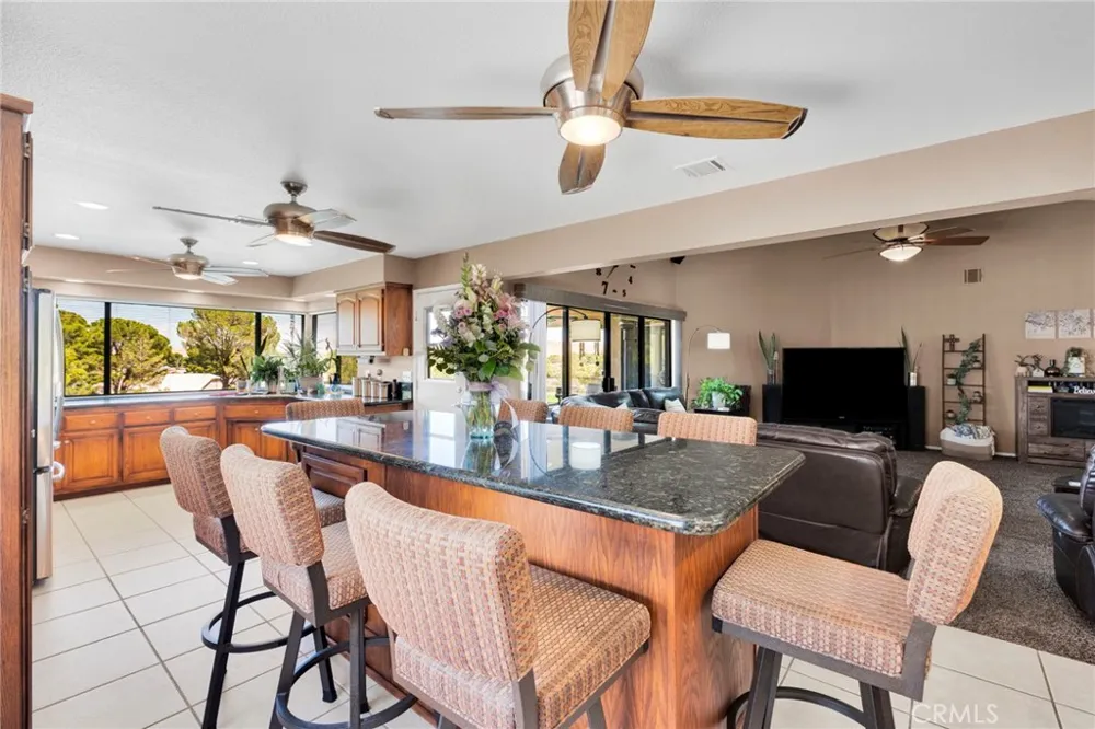27951 Evergreen Lane Helendale, CA 92342