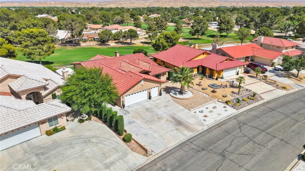 27951 Evergreen Lane Helendale, CA 92342