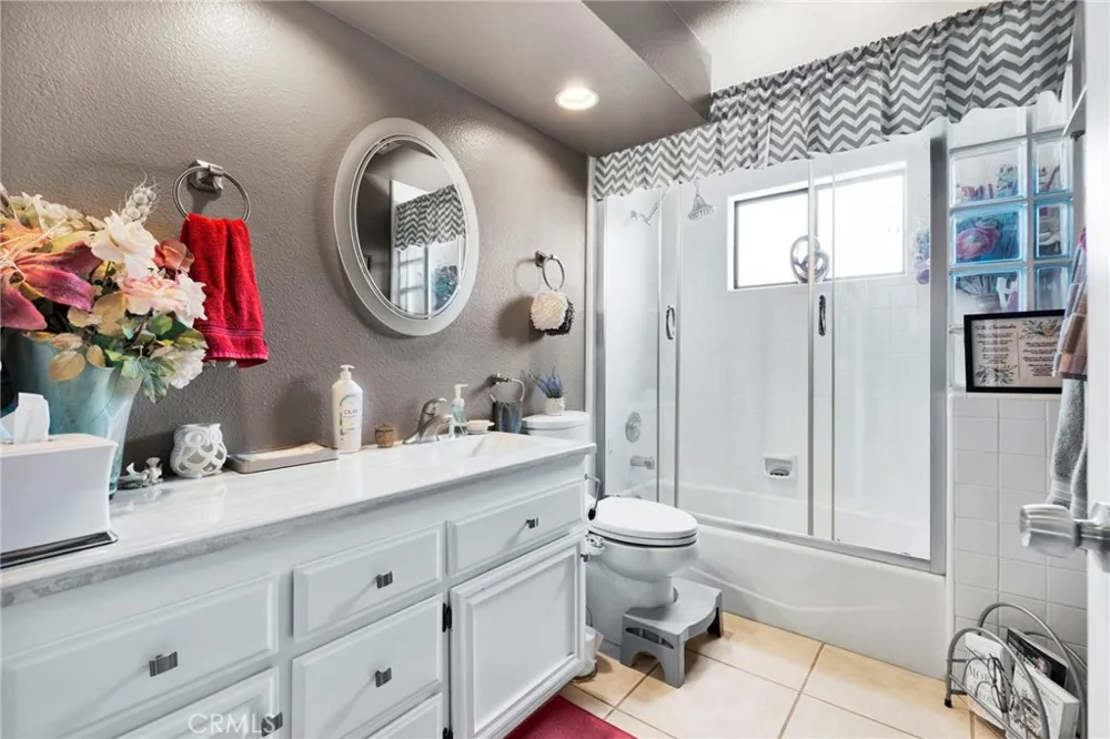 27951 Evergreen Lane Helendale, CA 92342