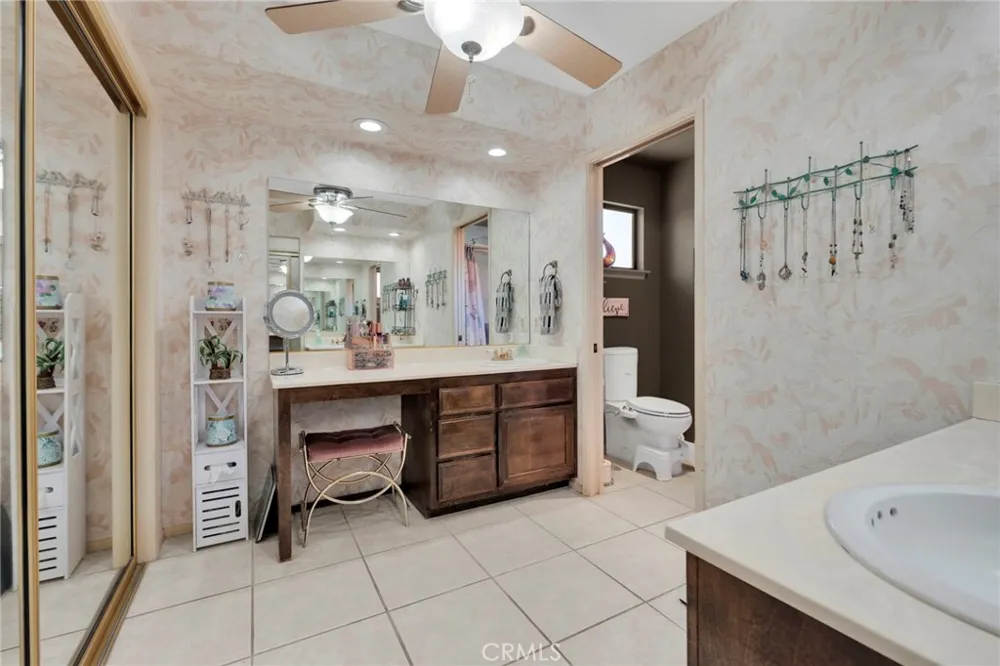27951 Evergreen Lane Helendale, CA 92342