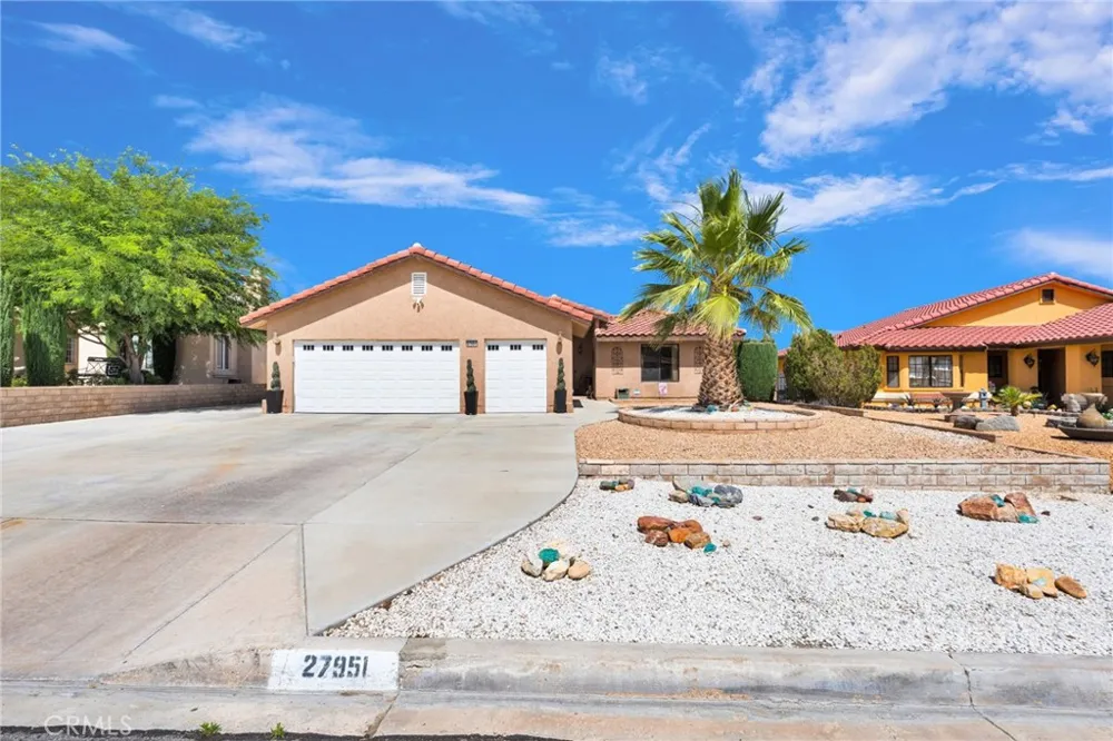 27951 Evergreen Lane Helendale, CA 92342